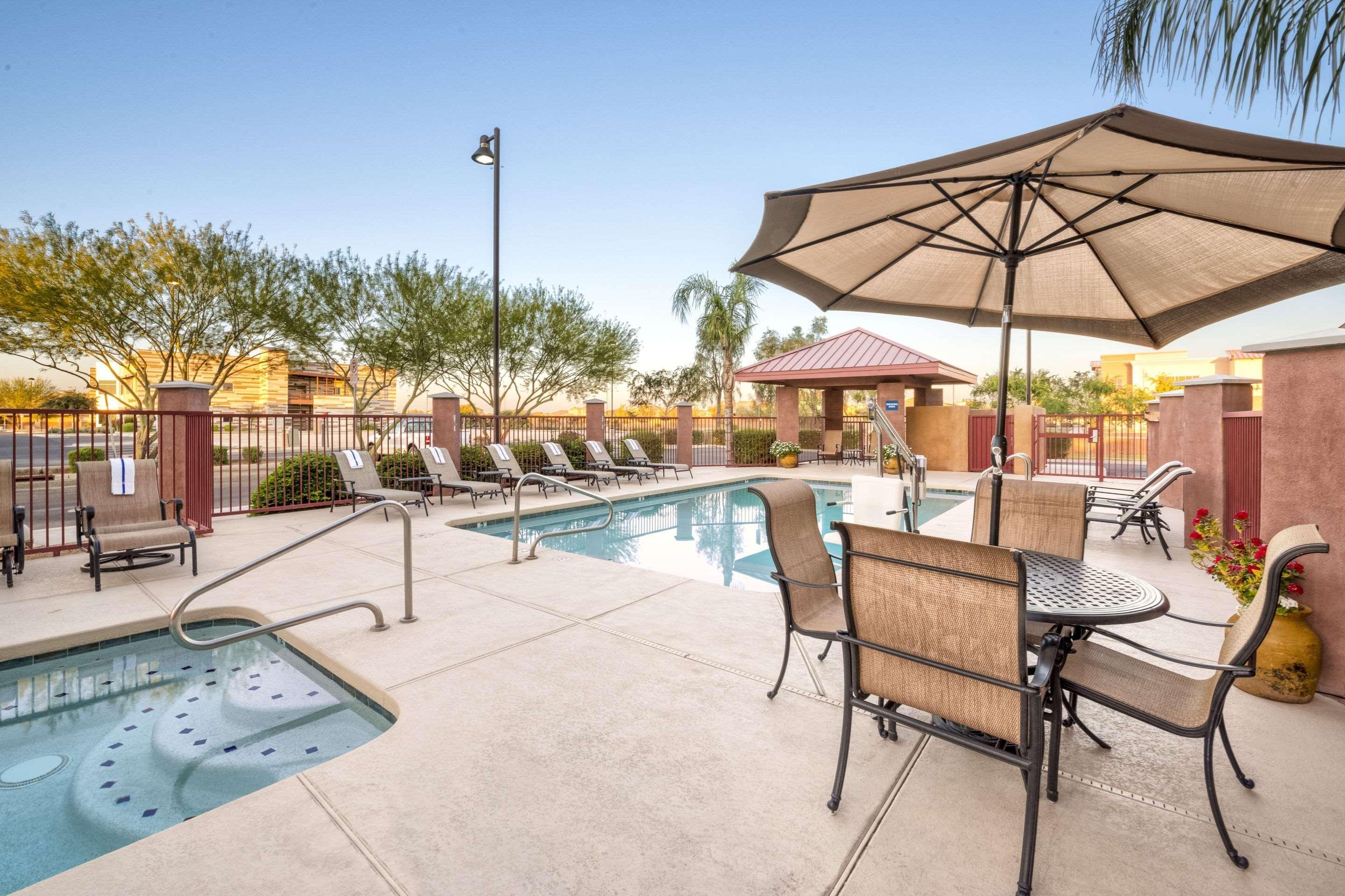 Comfort Suites Goodyear-West Phoenix Екстер'єр фото