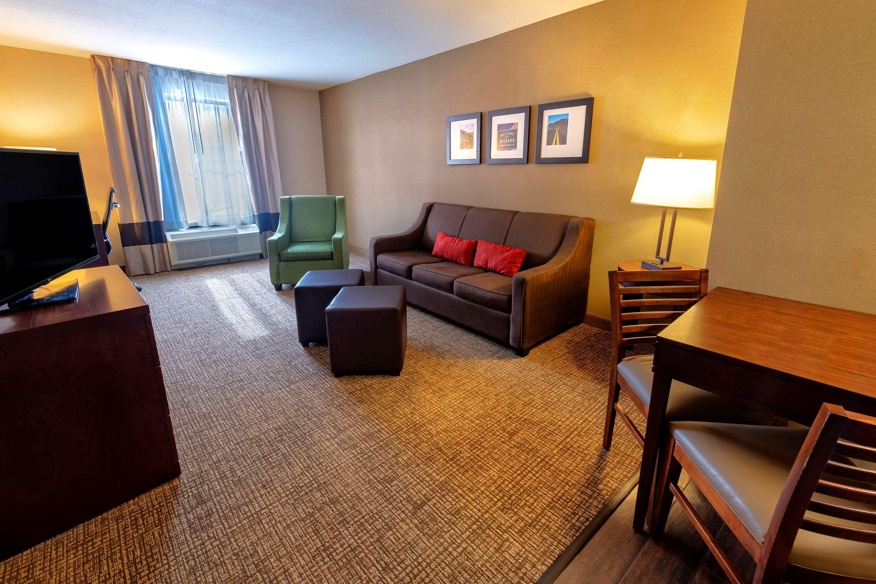 Comfort Suites Goodyear-West Phoenix Екстер'єр фото