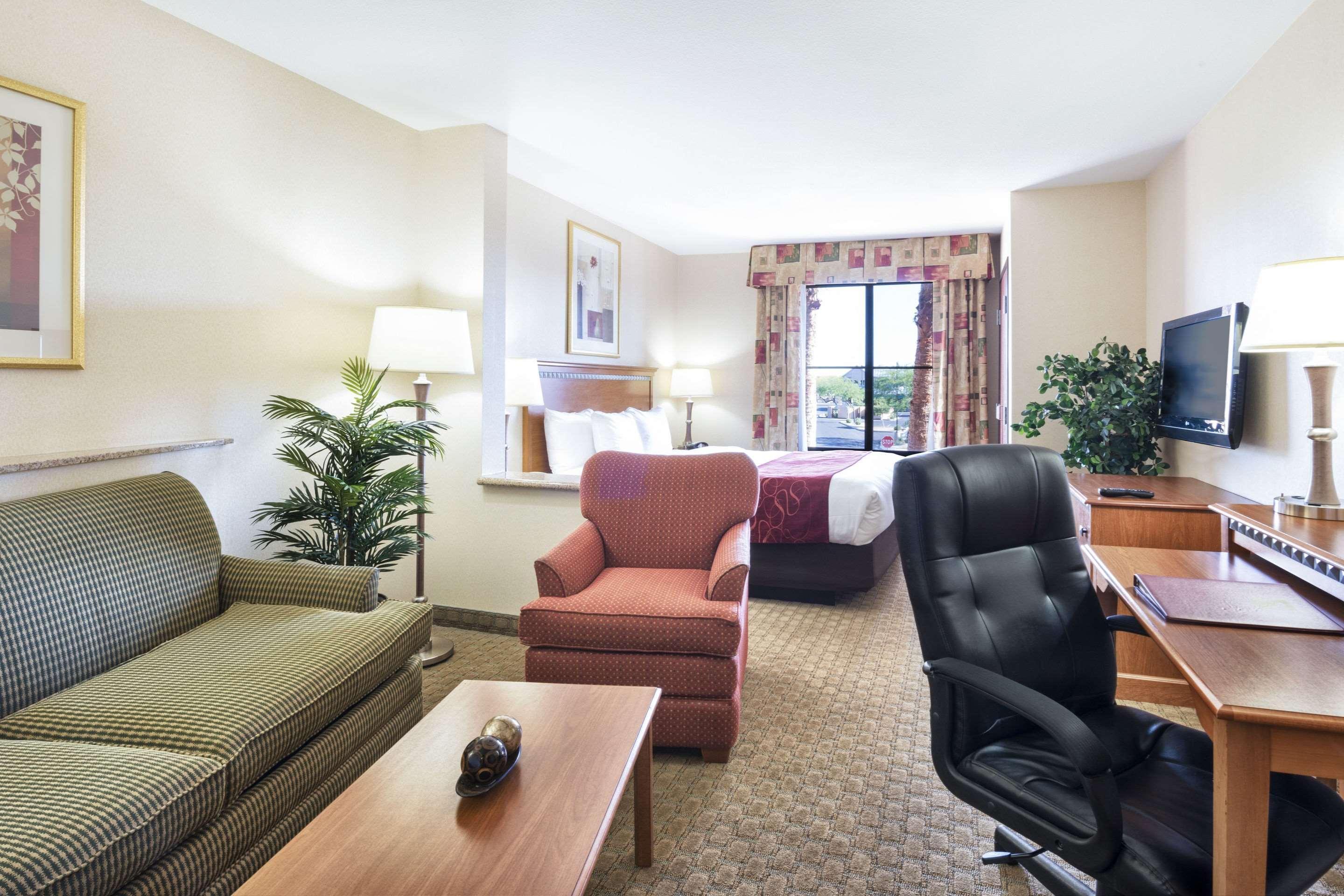 Comfort Suites Goodyear-West Phoenix Екстер'єр фото