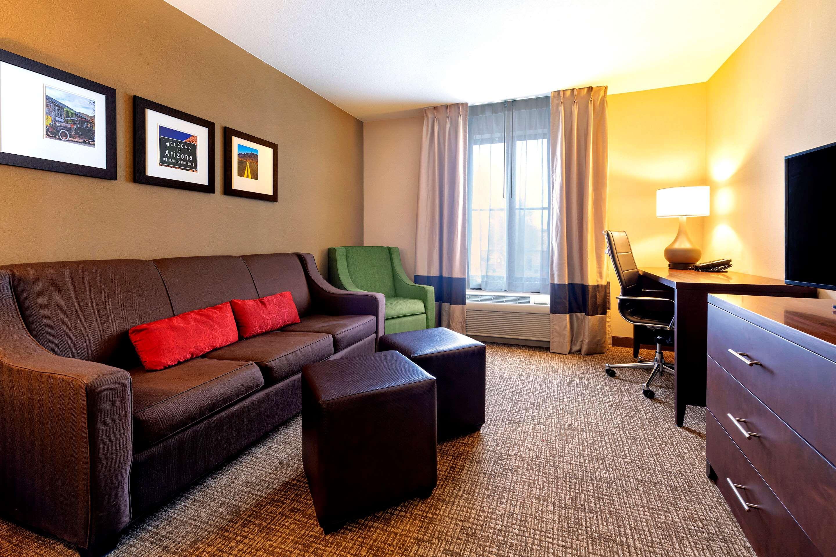 Comfort Suites Goodyear-West Phoenix Екстер'єр фото