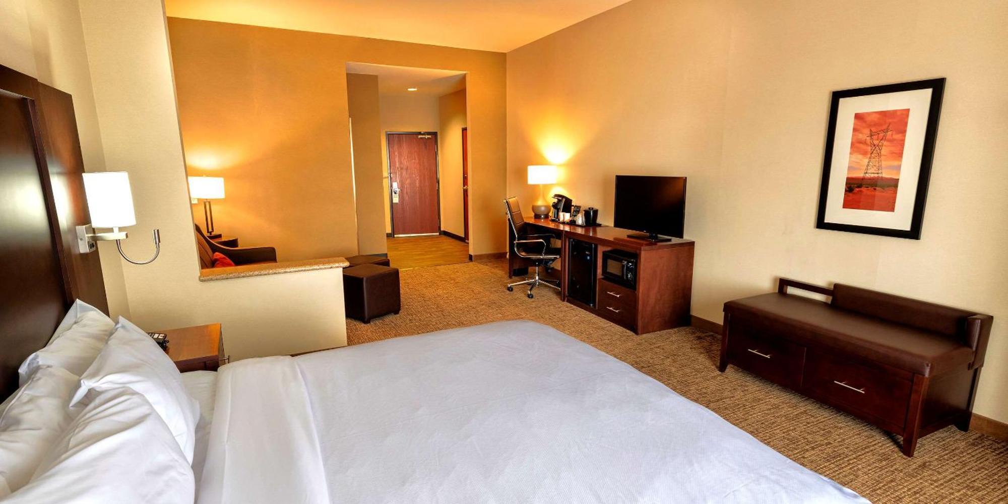 Comfort Suites Goodyear-West Phoenix Номер фото